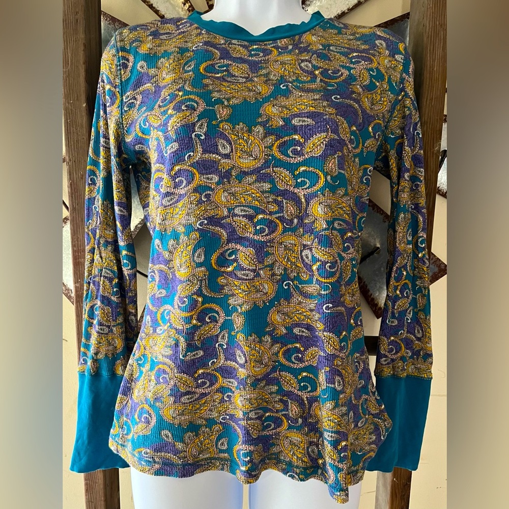 Sundance thermal long sleeve women’s small top
